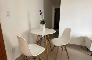 Apartamento próximo a praias , restaurantes,shopping, bares, lojas , hospitais , farmácias - Foto 4