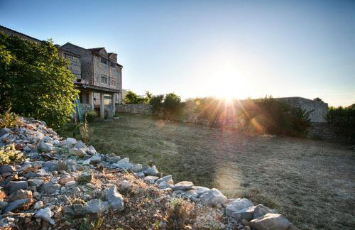 Secluded holiday house Okljucna, Vis - 15283 - Foto 7