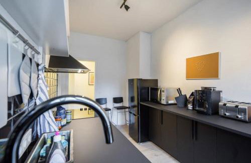Spacious Two BR Close To Stadtpark and Street Parking - Foto 18