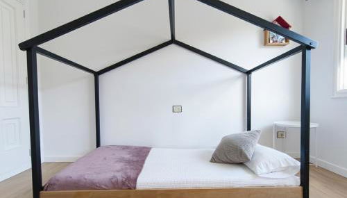 Aita y Ama - Photo 1