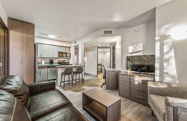 Metro Chandler Extended Stay - Photo 15