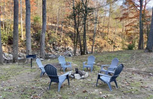 Cozy Creekside cabin- 35m to Boone - Photo 46