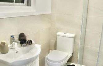 Beautiful NW4 Studio - Professional Market - Own Entry - Photo 5