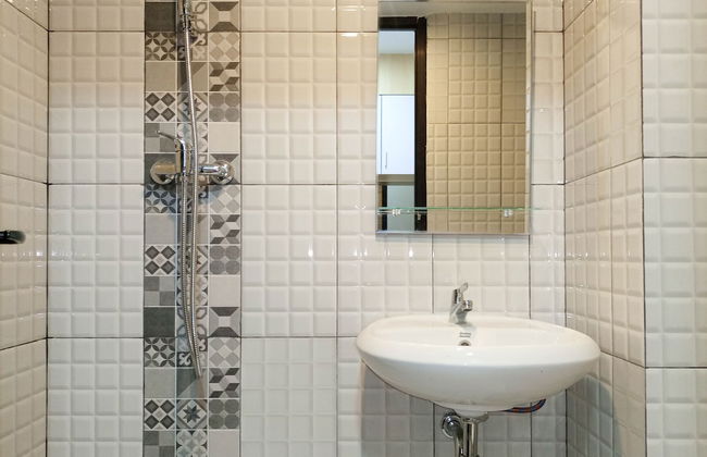 Brand New Studio At De Prima Apartment - Photo 6