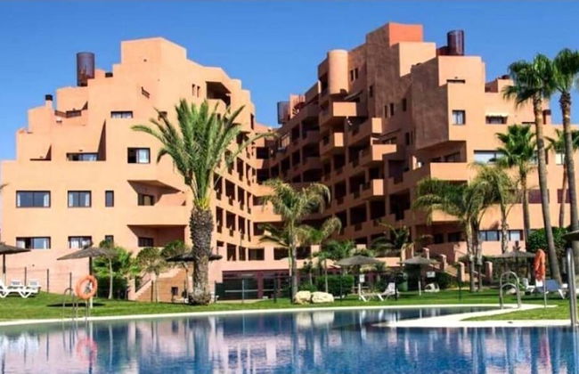 CN-340 Suites - Photo 73