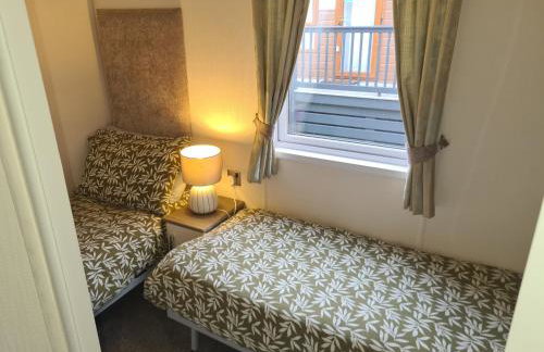 Bock Retreat Lodge 54 with Hot Tub - Photo 19