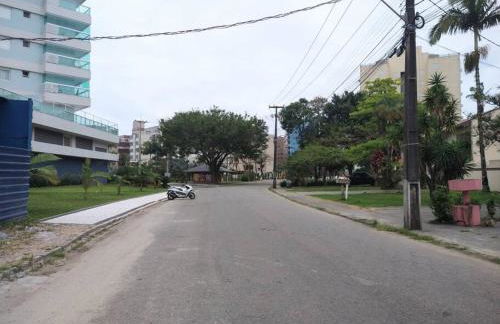 Triplex em Caiobá-Matinhos-Pr a 200 mt do mar - Foto 53