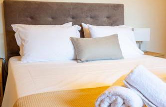 Lucy's cozy house in the castle - Foto 9