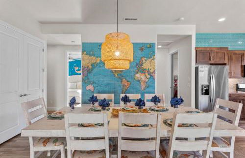 PV 110 Themed Rooms, PS4, Ping Pong, Pack n` Play, Electric Fire Place, Games, and More - Photo 7