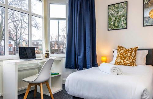 University View-Off-Street Parking-Sleeps 8-Fast WiFi - Foto 55