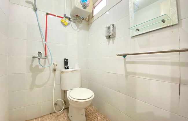 Cozy And Spacious 2Br At Suites @Metro Apartment - Photo 13