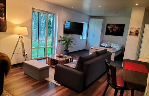 Kleine Landhaus-Wohnung im freistehenden Fachwerkhaus - Foto 3