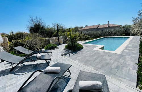 Holiday House Tesser with Pool - Foto 23