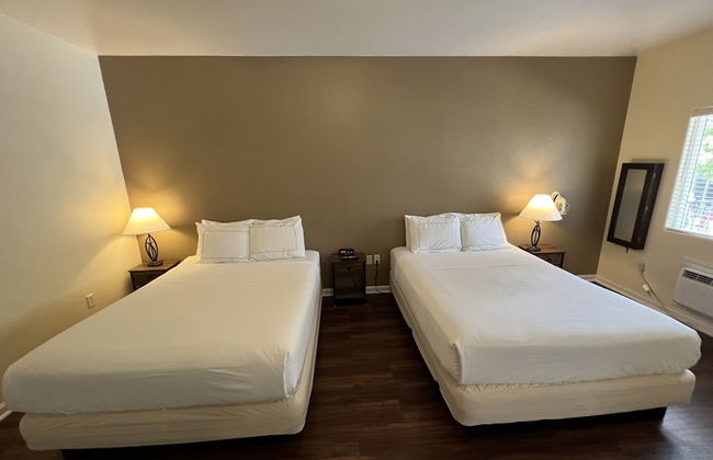 Clear Lake Cottages & Marina - Foto 8