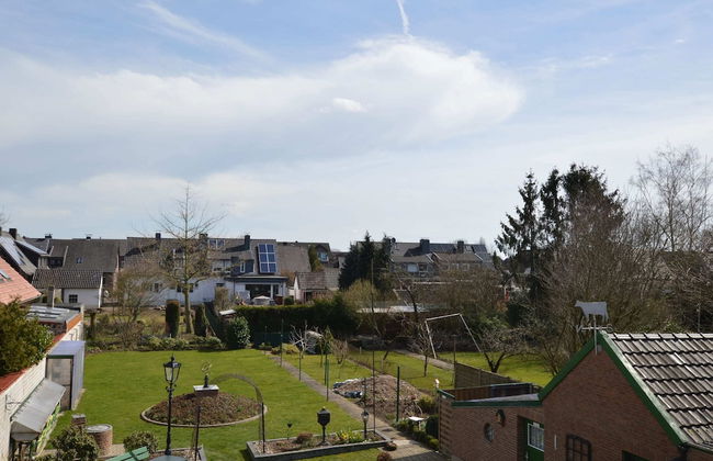 Cozy Apartment in Rees With Wifi - Photo 20