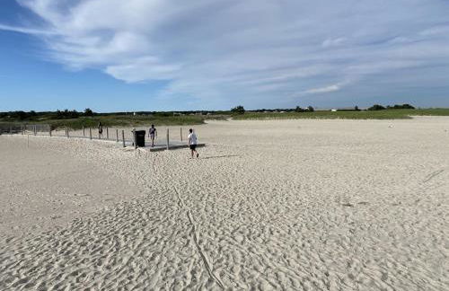 A Cozy Cape house steps to Restaurants & Beaches ~1.4 miles down scenic roads - Foto 40