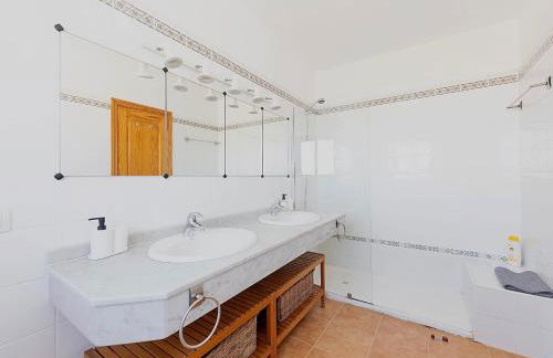 Villa Dompi con vistas al mar y a Fuerteventura - Photo 11