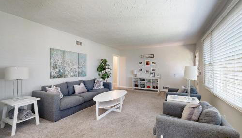 Evening Oasis - Photo 4