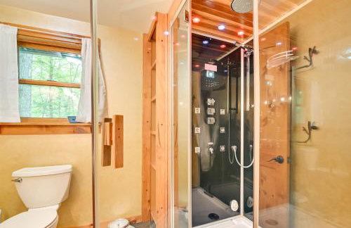 Thendara Cabin on Moose River with Game Room! - Foto 16