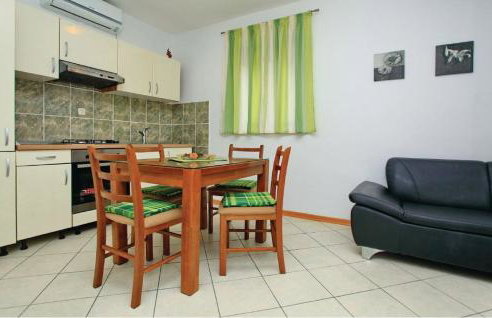 Trstenik, Karla - Foto 11