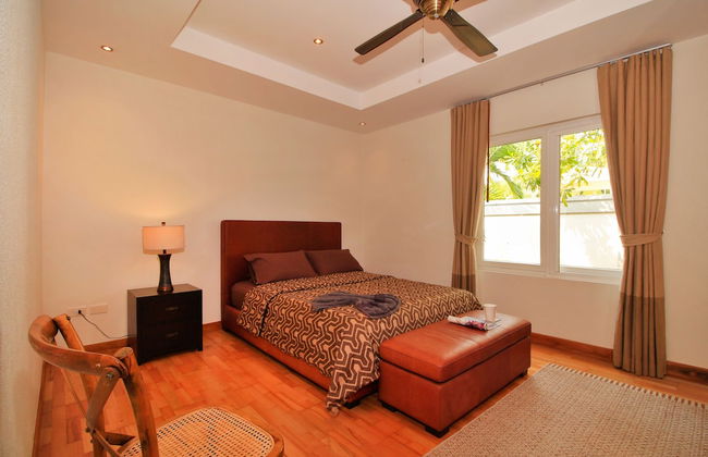 Pattaya Sunset Villa 4 Bedroom Sleeps 8 - Foto 6