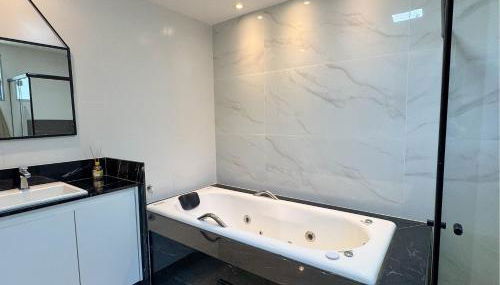 casadecastelhanos, Quadra do MAR de CASTELHANOS, 4 suítes com AR, Churrasqueira, Piscina, Hidromassagem, Cozinha INTEGRADA GOURMET Ideal para FAMÍLIA E AMIGOS - Foto 3