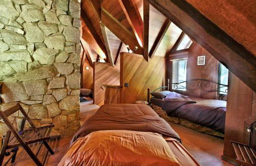 Little Ahwahnee Inn Entrance to Yosemite - Foto 30