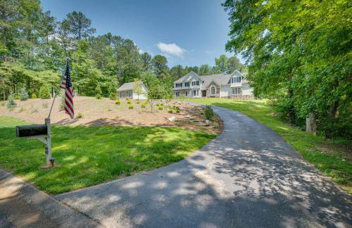 Newnan Vacation Rental with Pool and Pickleball Court! - Photo 39