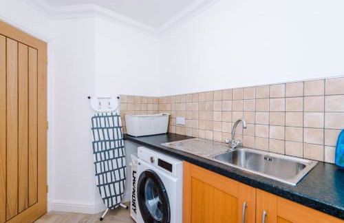 Damson House- Spacious, Modern 6 bedroom Executive House - Ideal for Work Teams or Multi-Generational Families - Foto 61