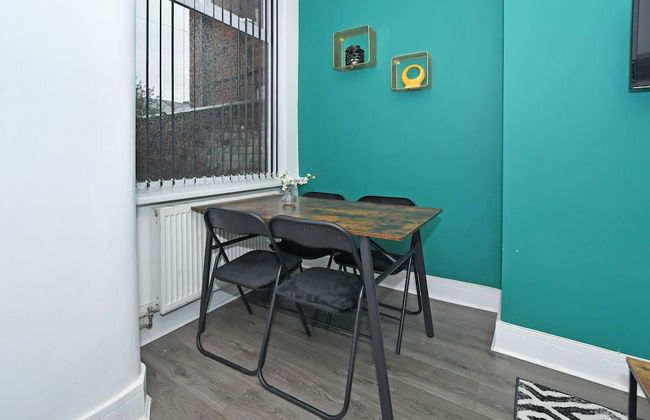 Townhouse @ 202 Walthall Street Crewe - Photo 42