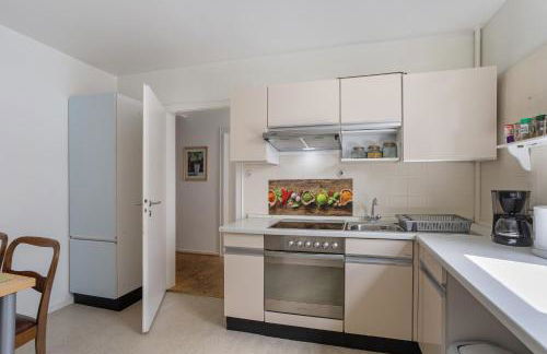 Schöne Dachgeschoss Wohnung - Foto 13