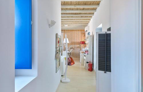 Blue and Green in Luxury - Photo 4