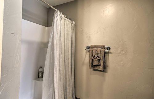 Columbia Falls Private Retreat Pool Table and Deck! - Foto 19