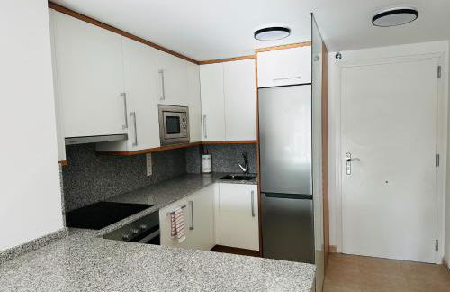 Apartamento con Piscina y Jardín Espectacular Cala Sirenas - Nuevo - Foto 12