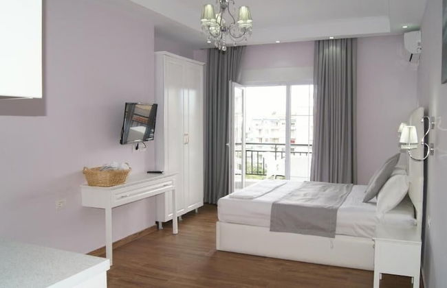 Apartments Flower Residence - Photo 8