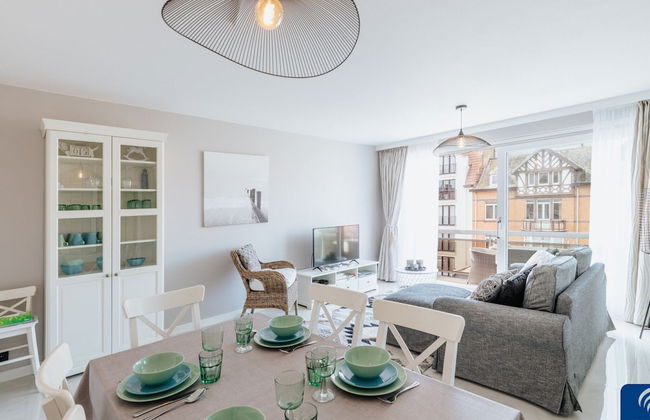 Manderley 0301 Very Well Located - Photo 22