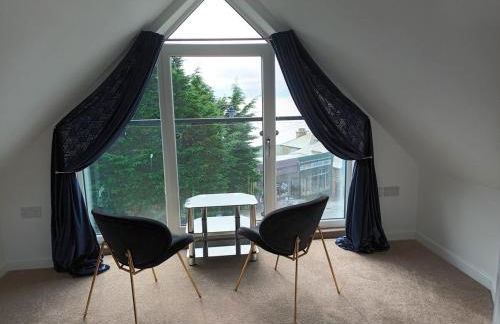 Stylish 3 Bed Apt Sea Views Near the Beach 2B - Foto 23