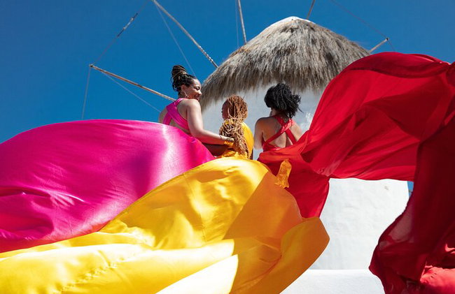 Mykonos Flying Dress High End Professional Photographer - Photo 21