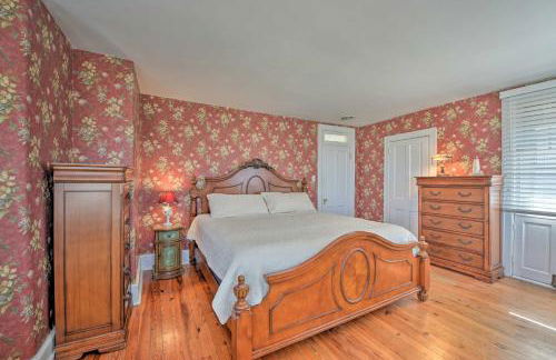 Striking Cape May Getaway, Steps From the Beach! - Foto 15