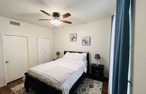 Home Away From Home-Cozy 2 BDRM Condo/Med Cntr/NRG - Foto 17