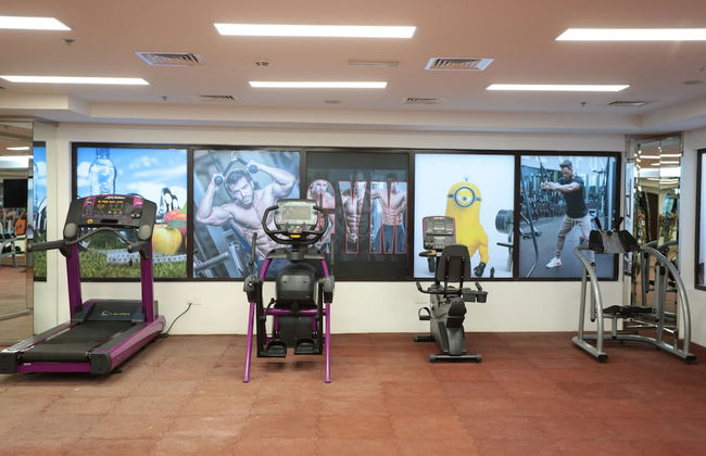 Spacious Marbella 2BR With Scenic Views - Photo 18