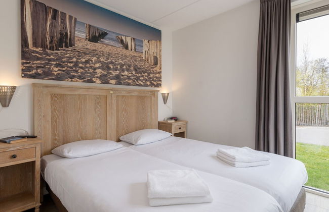 Luxury Chalet With two Bathrooms, Near the sSa on Texel - Foto 3