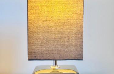 Luxury 5BR Stay With City Access - Photo 76