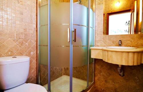 Elegant villa with sea view in Loulé + private pool - Foto 13