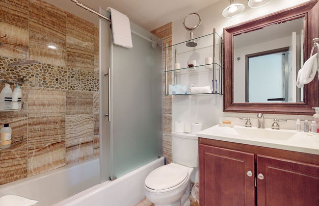 Escape to The Summit - Pool & HT Next Door - Foto 19