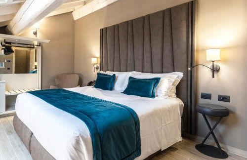 Luxury Apartments San Zeno - Photo 1