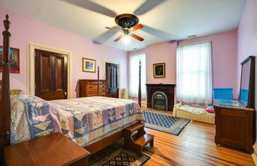 Historic Chambersburg Home with Pool and Game Rooms! - Foto 24