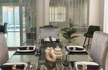 3BR - 3BA w Pool & BBQ -15 Mins to Strip & Airport - Foto 35