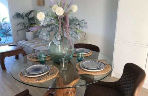 MORAIRA, PRECIOSO ADOSADO al LADO DEL MAR - Foto 7