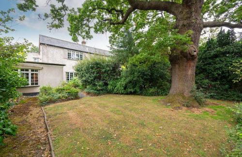 5 Bed Home with Private Parking - 25 Mins To Central London - Foto 18